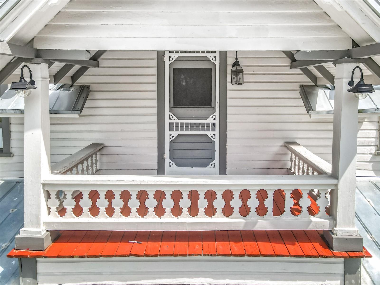 Image 7 of 77 For 525 Blue Springs Avenue