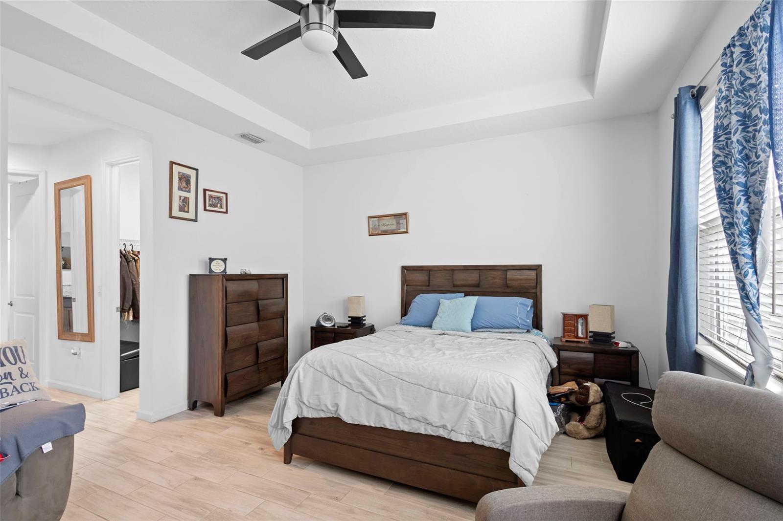 Image 20 of 45 For 462 Briarbrook Way