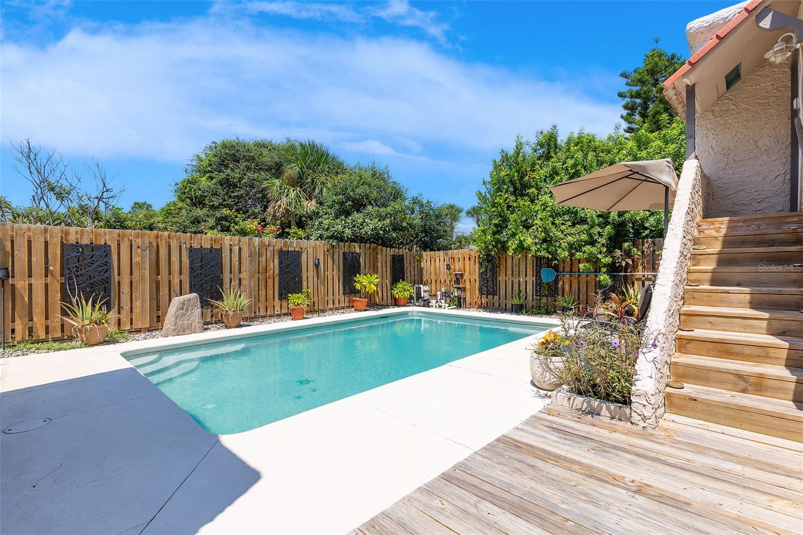 Image 11 of 88 For 529 Hillside Avenue