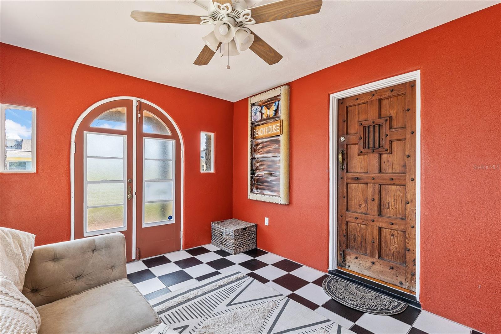 Image 17 of 88 For 529 Hillside Avenue