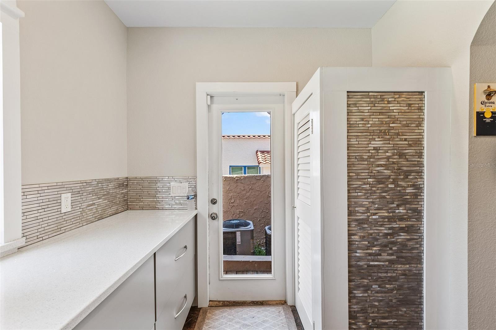 Image 35 of 88 For 529 Hillside Avenue