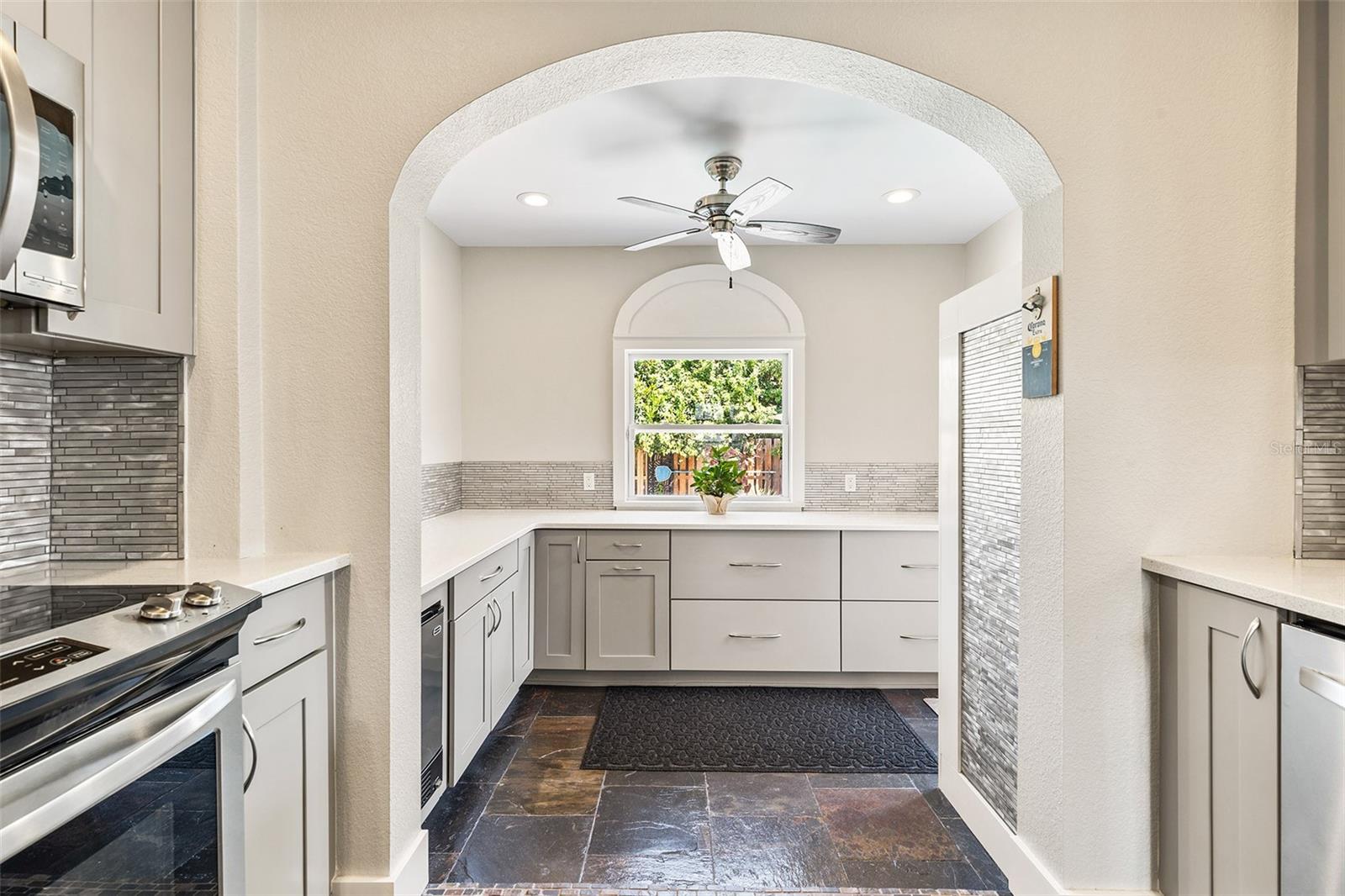 Image 38 of 88 For 529 Hillside Avenue