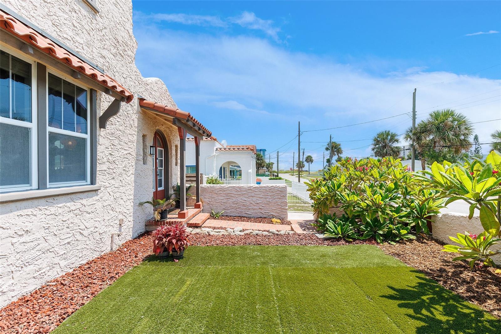 Image 9 of 88 For 529 Hillside Avenue