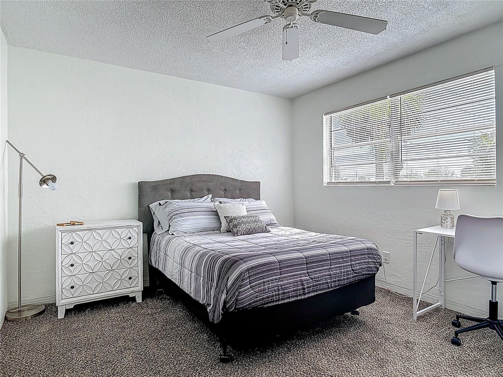 Image 7 of 23 For 1610 Palmetto Avenue 25