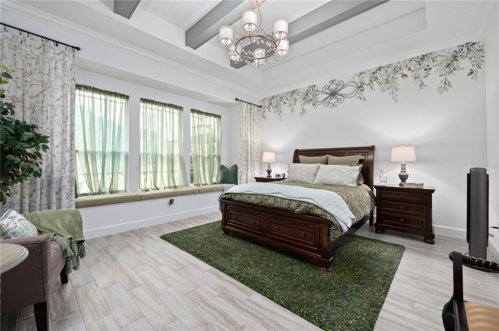 Image 20 of 50 For 649 Mosaic Boulevard