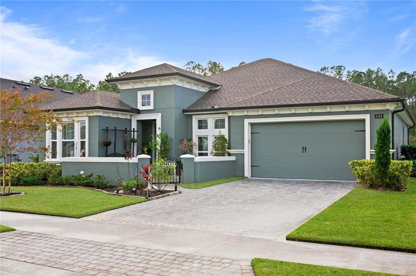 Image 3 of 50 For 649 Mosaic Boulevard