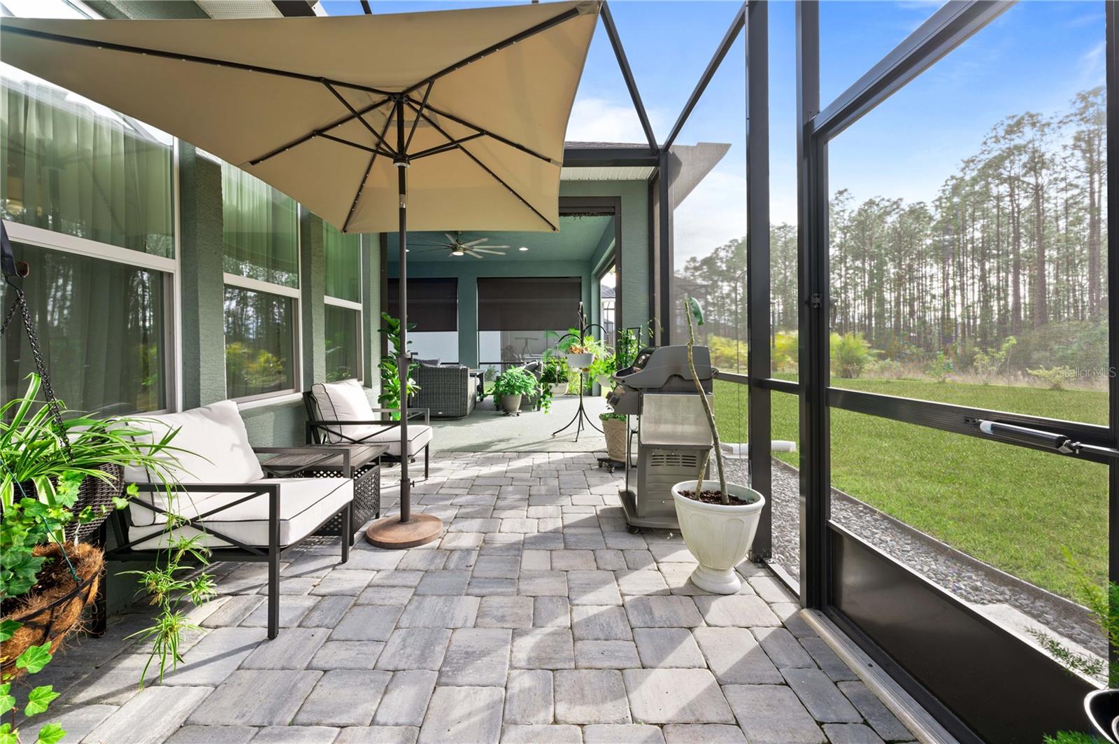 Image 39 of 50 For 649 Mosaic Boulevard