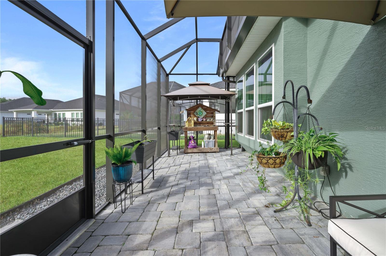 Image 40 of 50 For 649 Mosaic Boulevard
