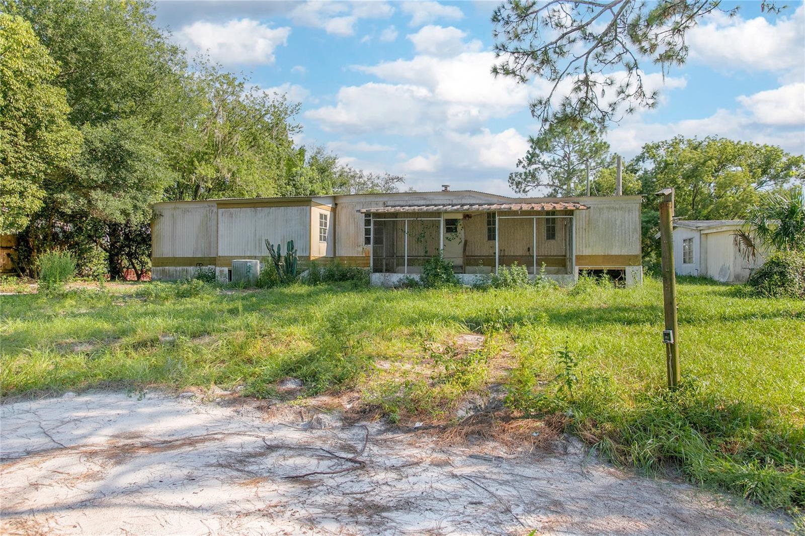 Image 4 of 4 For 31725 Spruce Drive