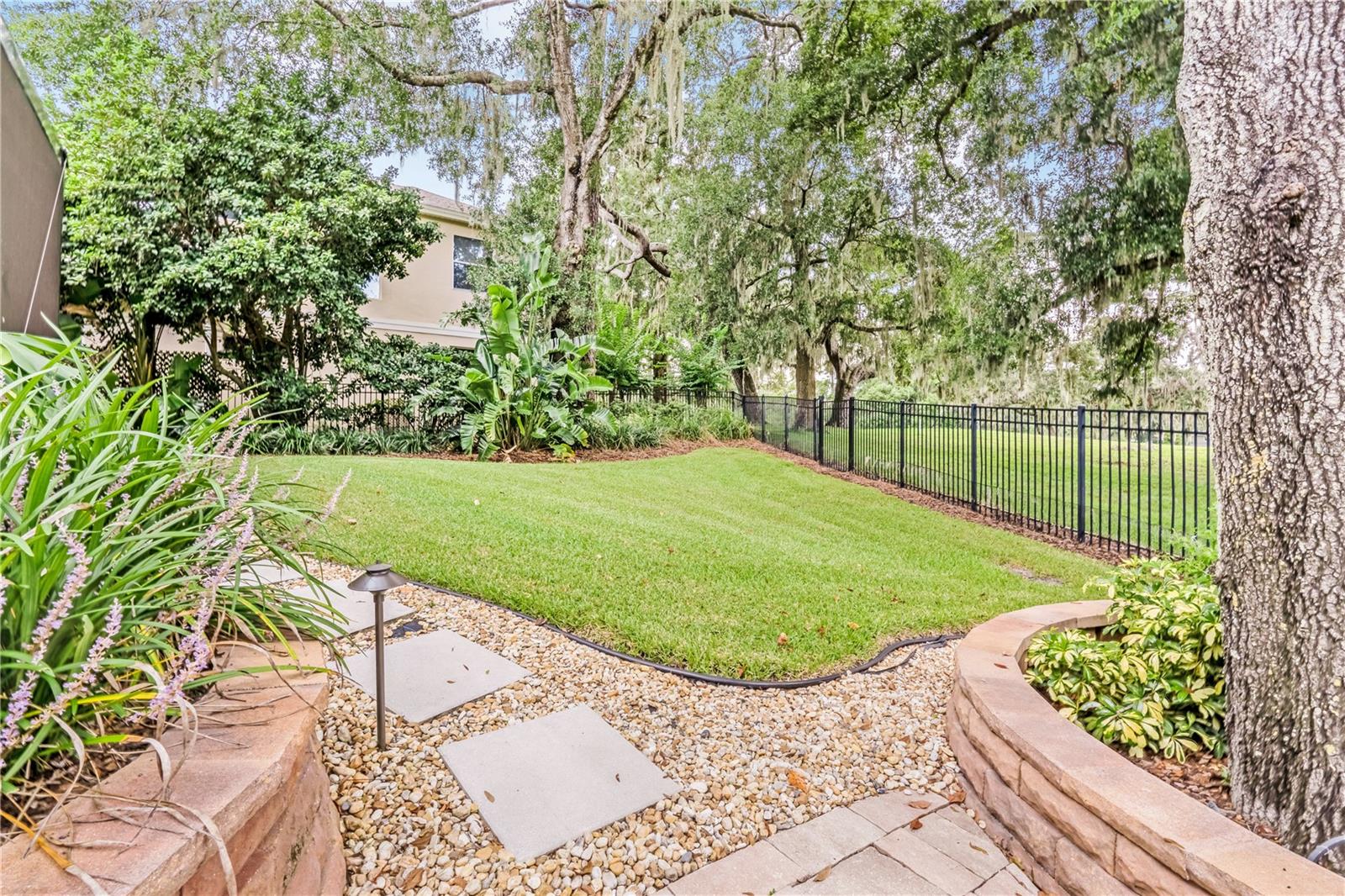 Image 33 of 34 For 114 Callaway Court