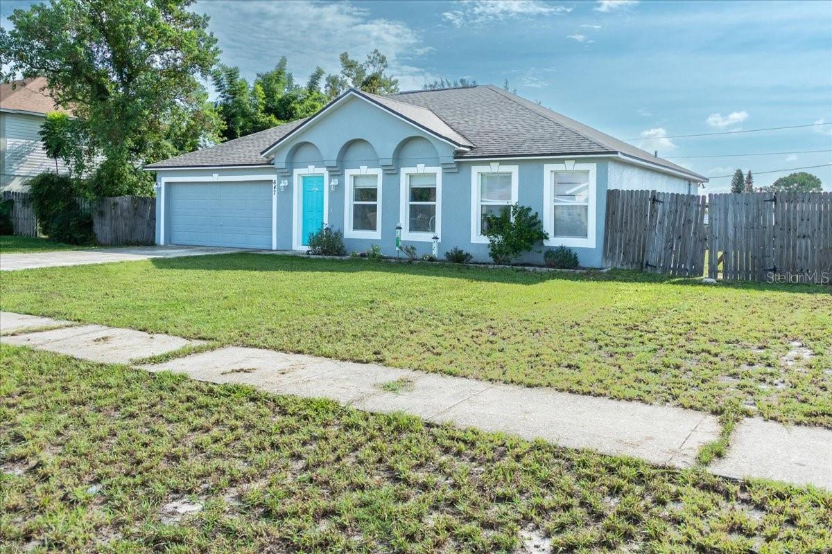 Image 2 of 30 For 647 Holbrook Avenue