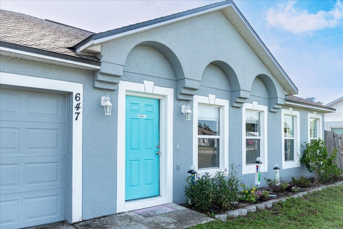 Image 3 of 30 For 647 Holbrook Avenue