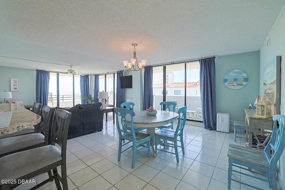 Image 3 of 36 For 1420 Atlantic Avenue 304