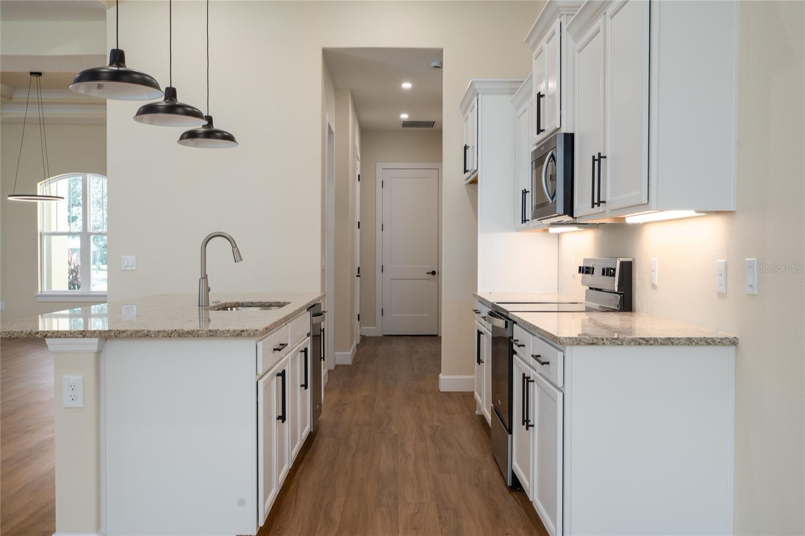 Image 18 of 30 For 2210 Sparkman Avenue