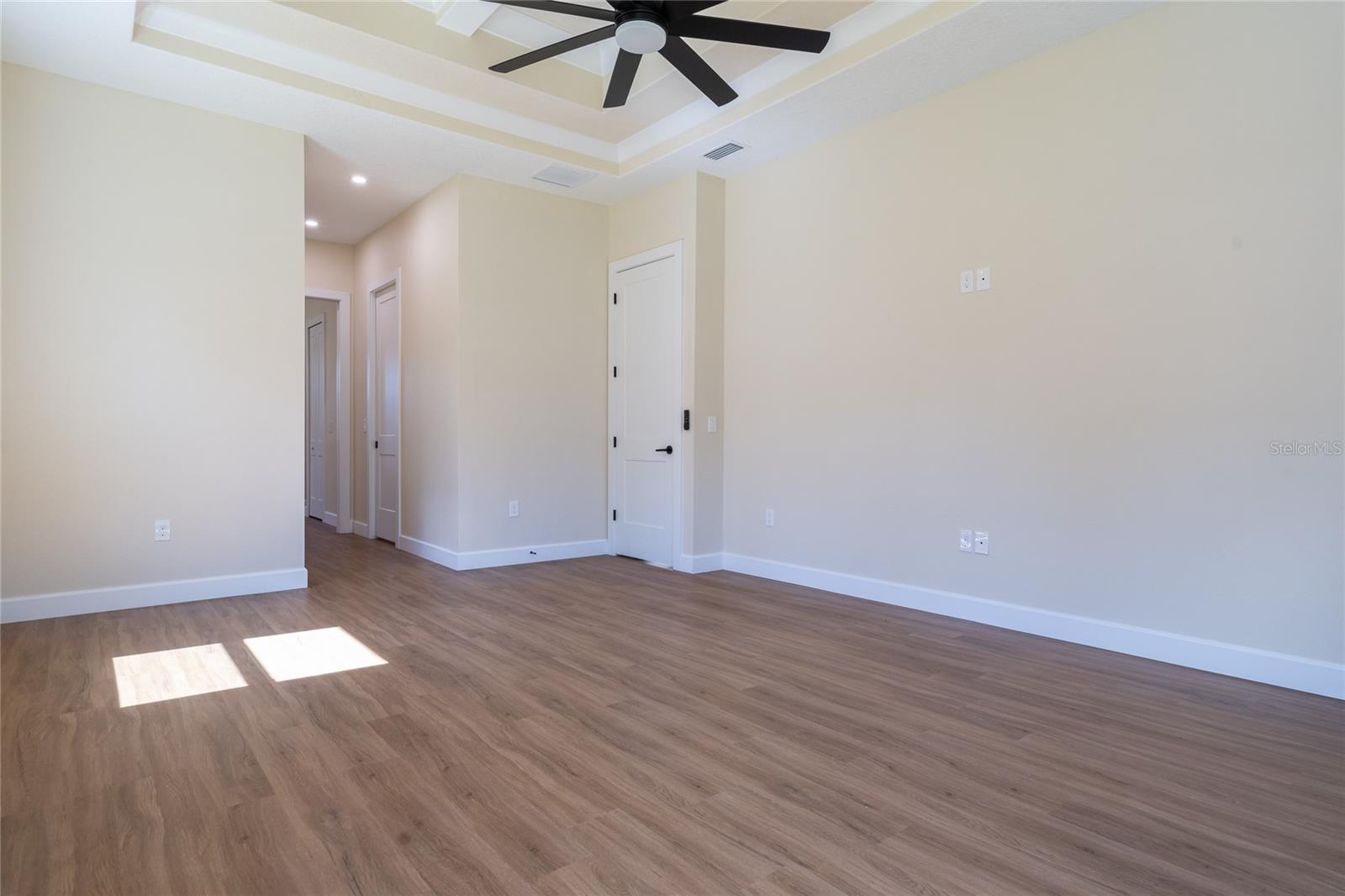 Image 27 of 30 For 2210 Sparkman Avenue