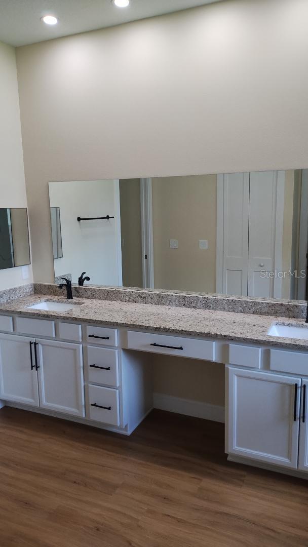 Image 8 of 14 For 2210 Sparkman Avenue