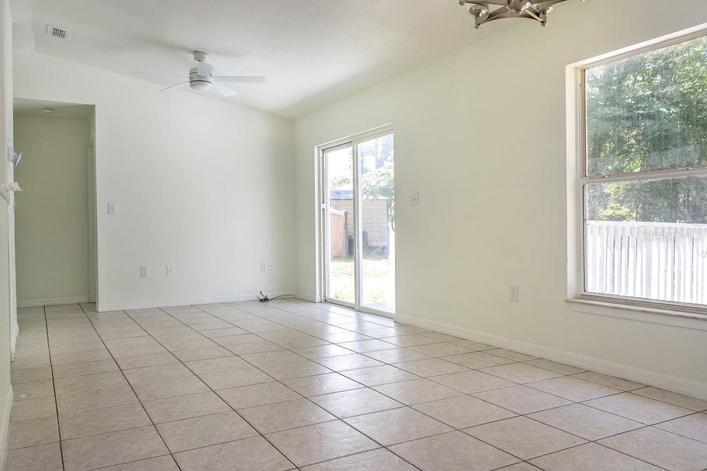 Image 3 of 10 For 841 May Street