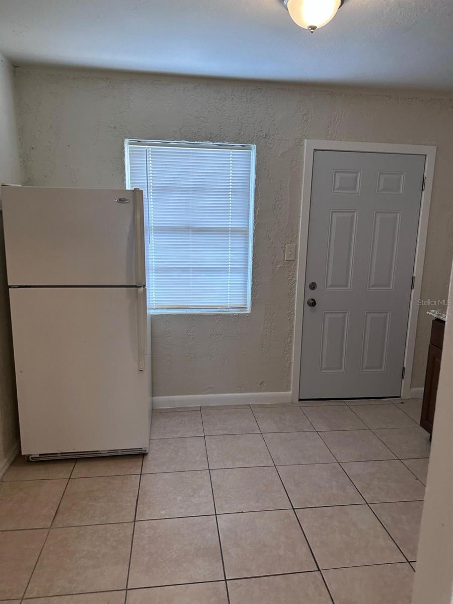 Image 7 of 12 For 508 Booker St  510
