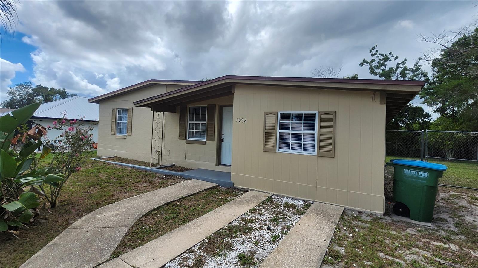 Details for 1092 Hancock Drive, DELTONA, FL 32725