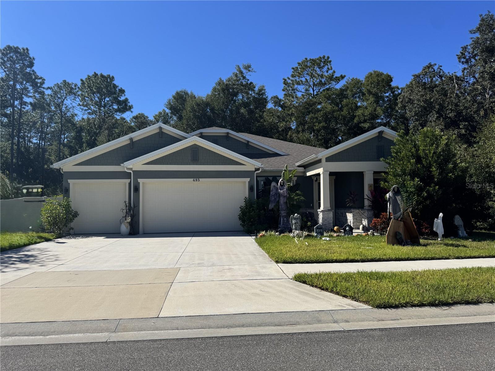 Image 47 of 48 For 493 Nowell Loop