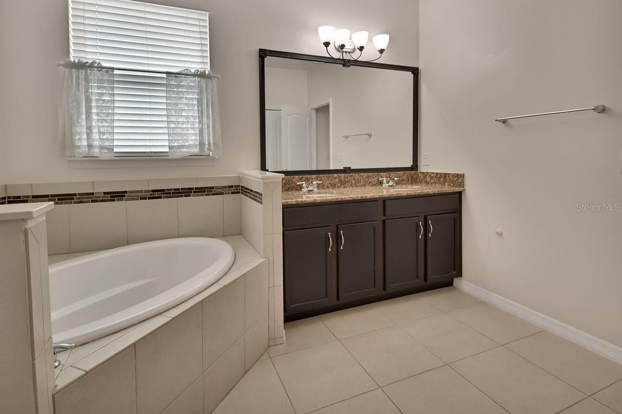 Image 20 of 38 For 555 Morgan Wood Drive
