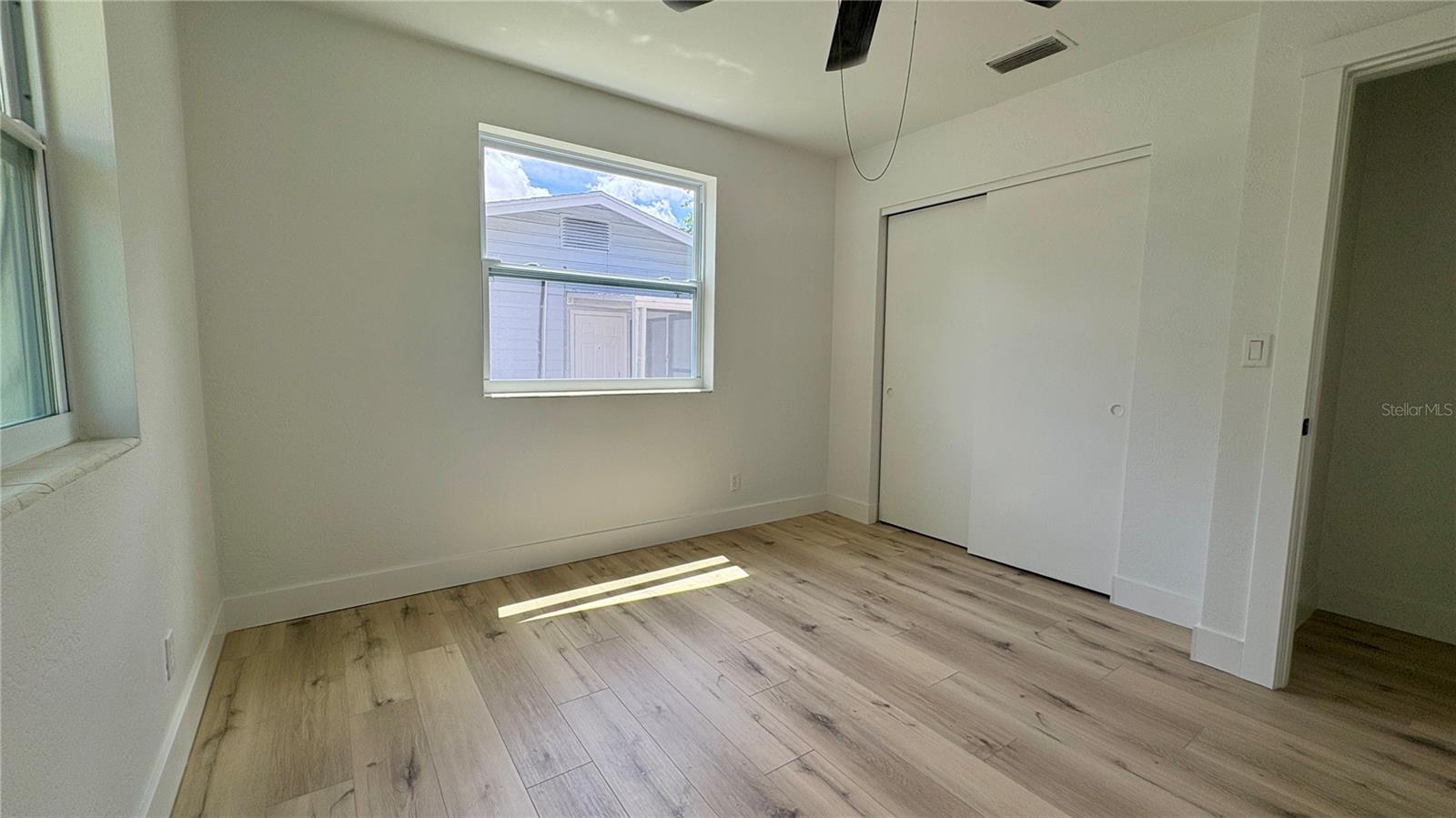 Image 17 of 25 For 1412 San Jose Boulevard