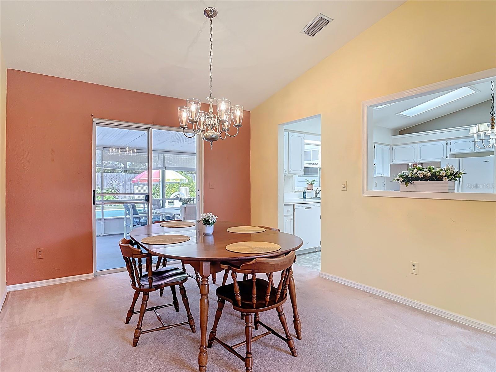 Image 10 of 61 For 5952 Park Ridge Drive