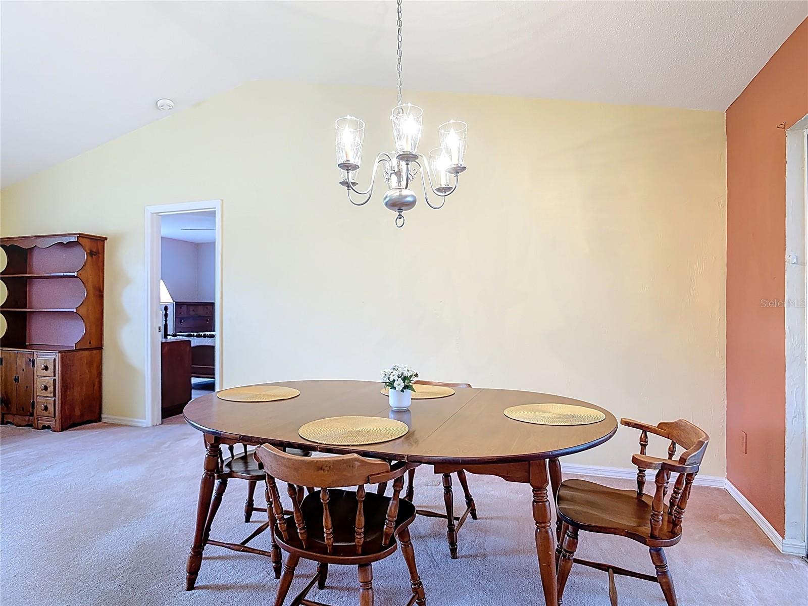 Image 11 of 61 For 5952 Park Ridge Drive
