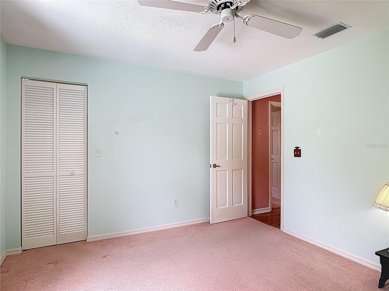Image 30 of 61 For 5952 Park Ridge Drive