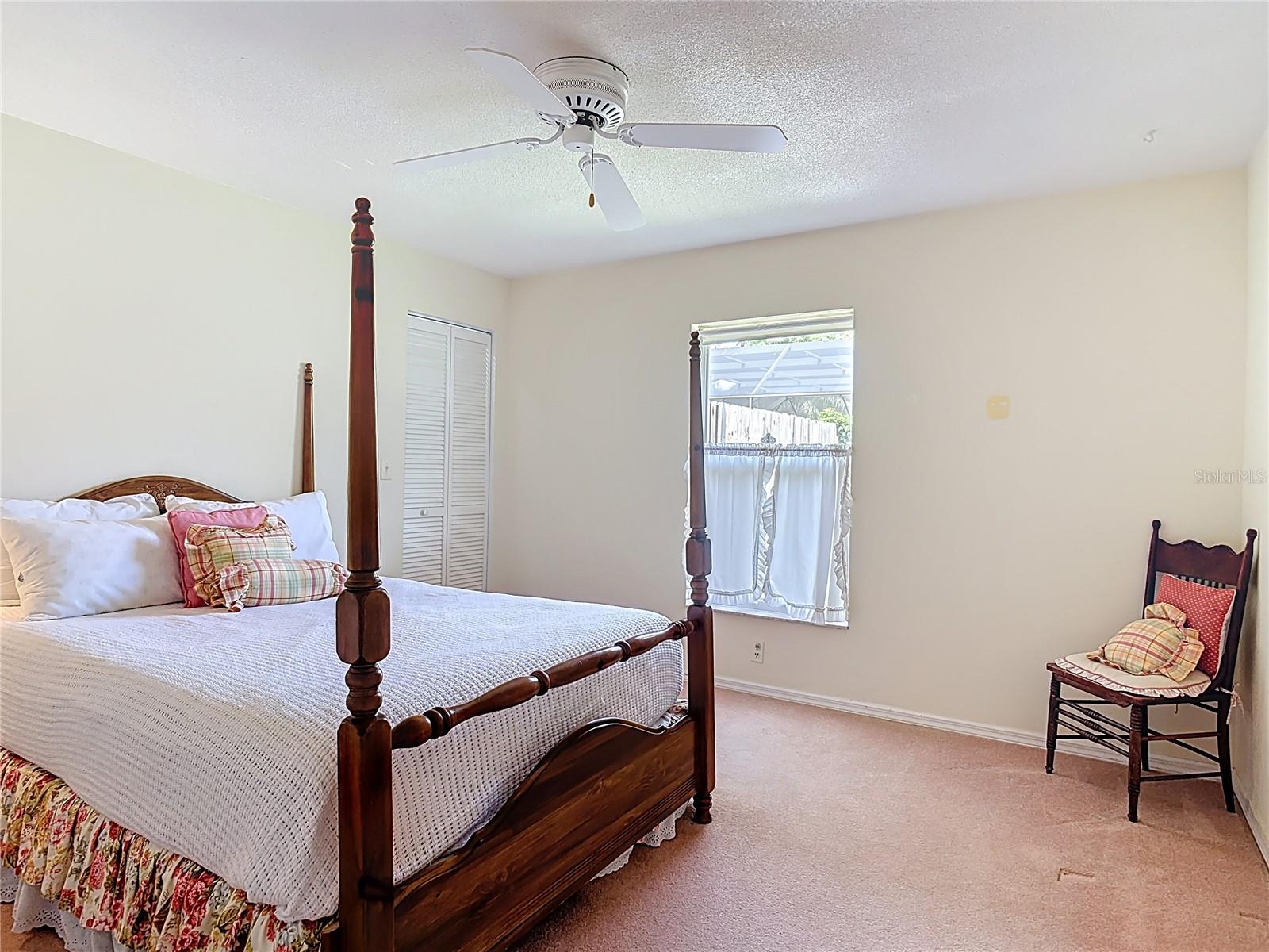Image 32 of 61 For 5952 Park Ridge Drive