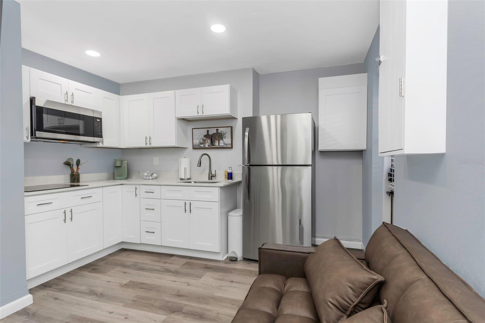 Image 20 of 38 For 3450 Beechwood Terrace N