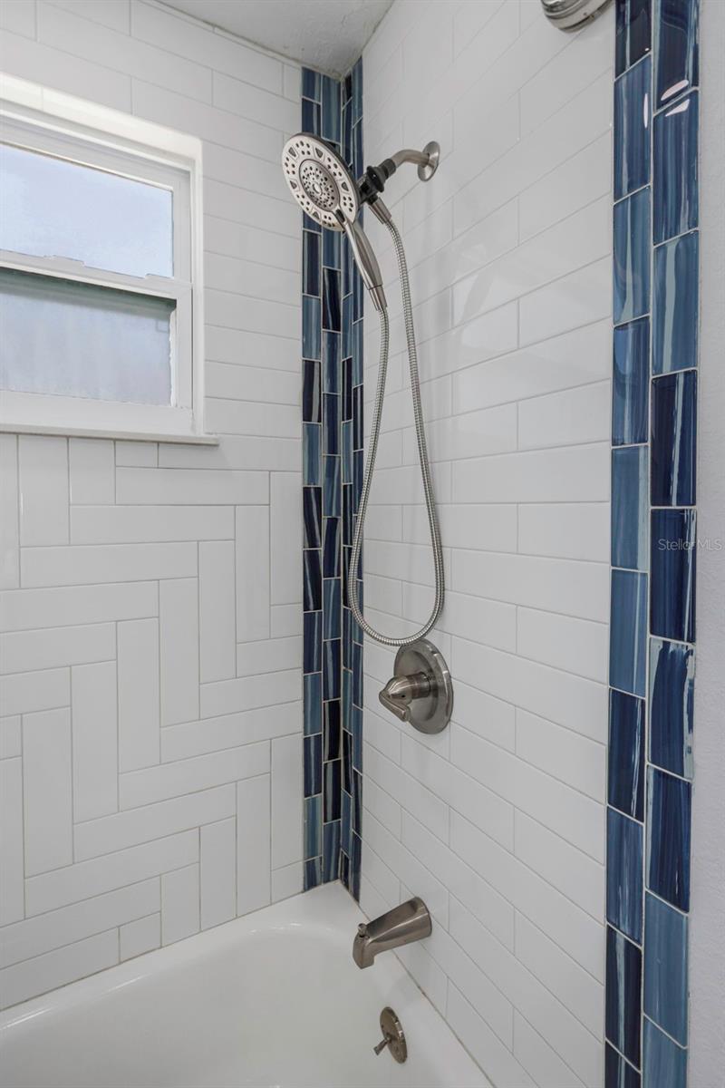 Image 30 of 38 For 3450 Beechwood Terrace N
