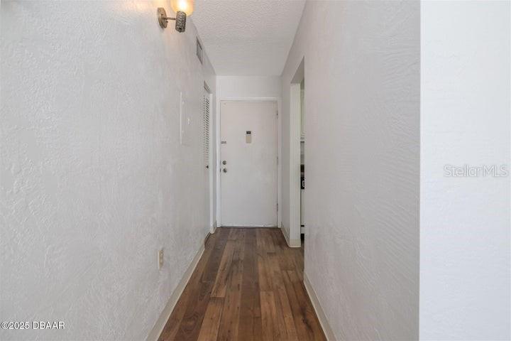 Image 4 of 29 For 2711 Halifax Avenue 789