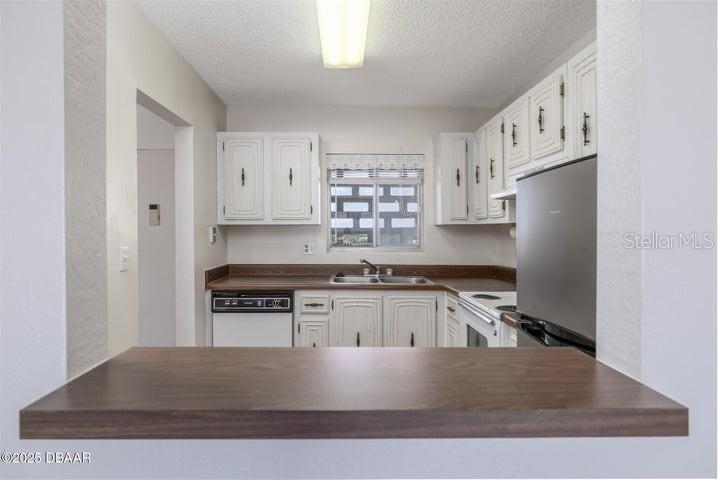 Image 9 of 29 For 2711 Halifax Avenue 789