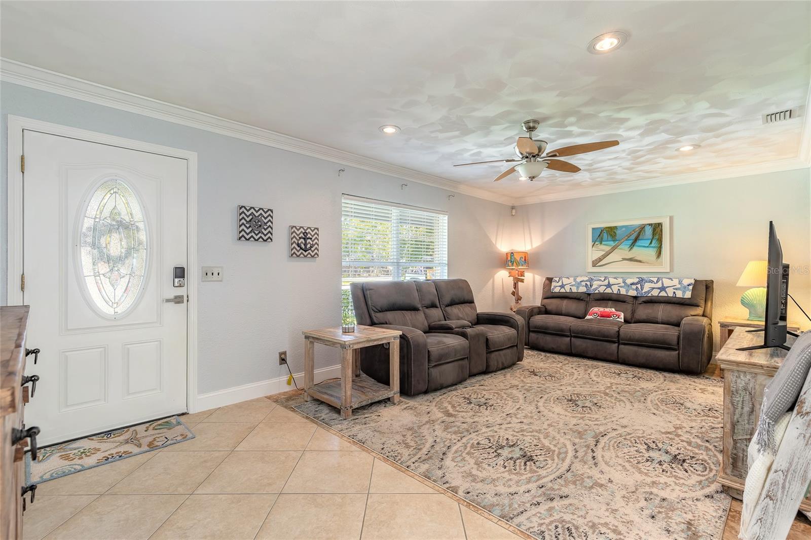 Image 13 of 39 For 435 8th Street