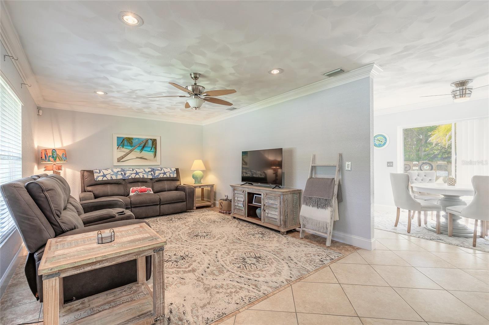 Image 14 of 39 For 435 8th Street
