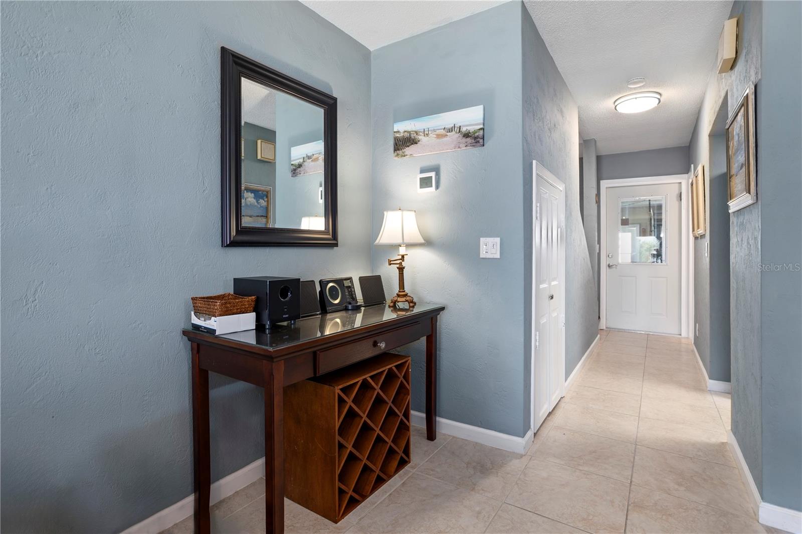 Image 13 of 41 For 2800 Ocean Shore Boulevard 9