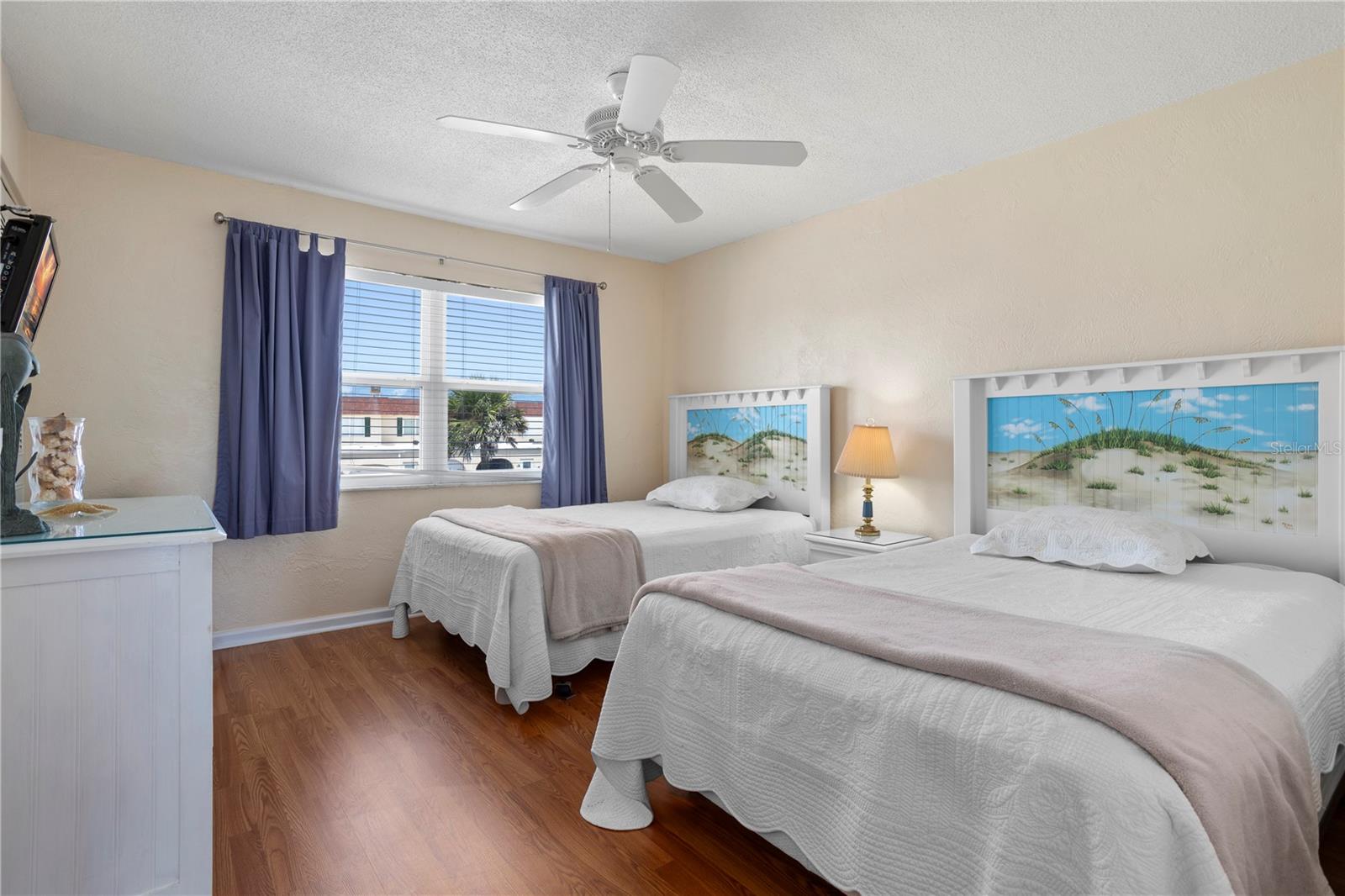 Image 33 of 41 For 2800 Ocean Shore Boulevard 9