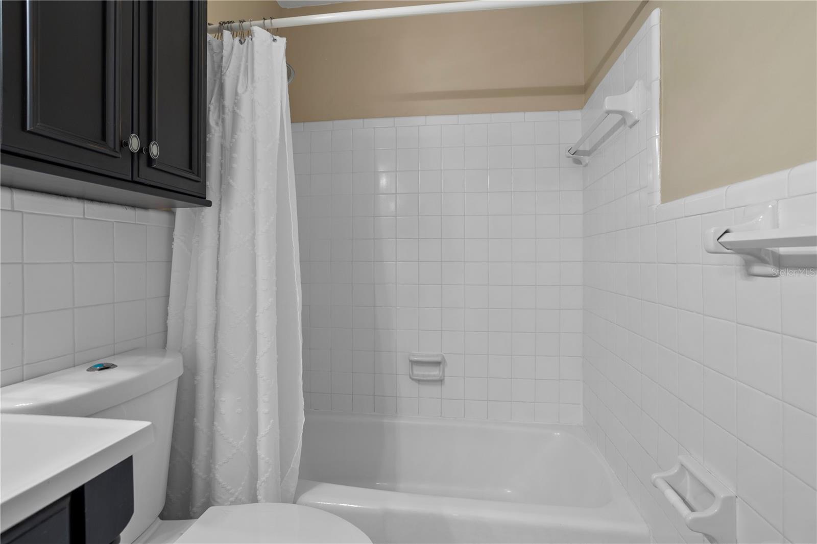 Image 36 of 41 For 2800 Ocean Shore Boulevard 9