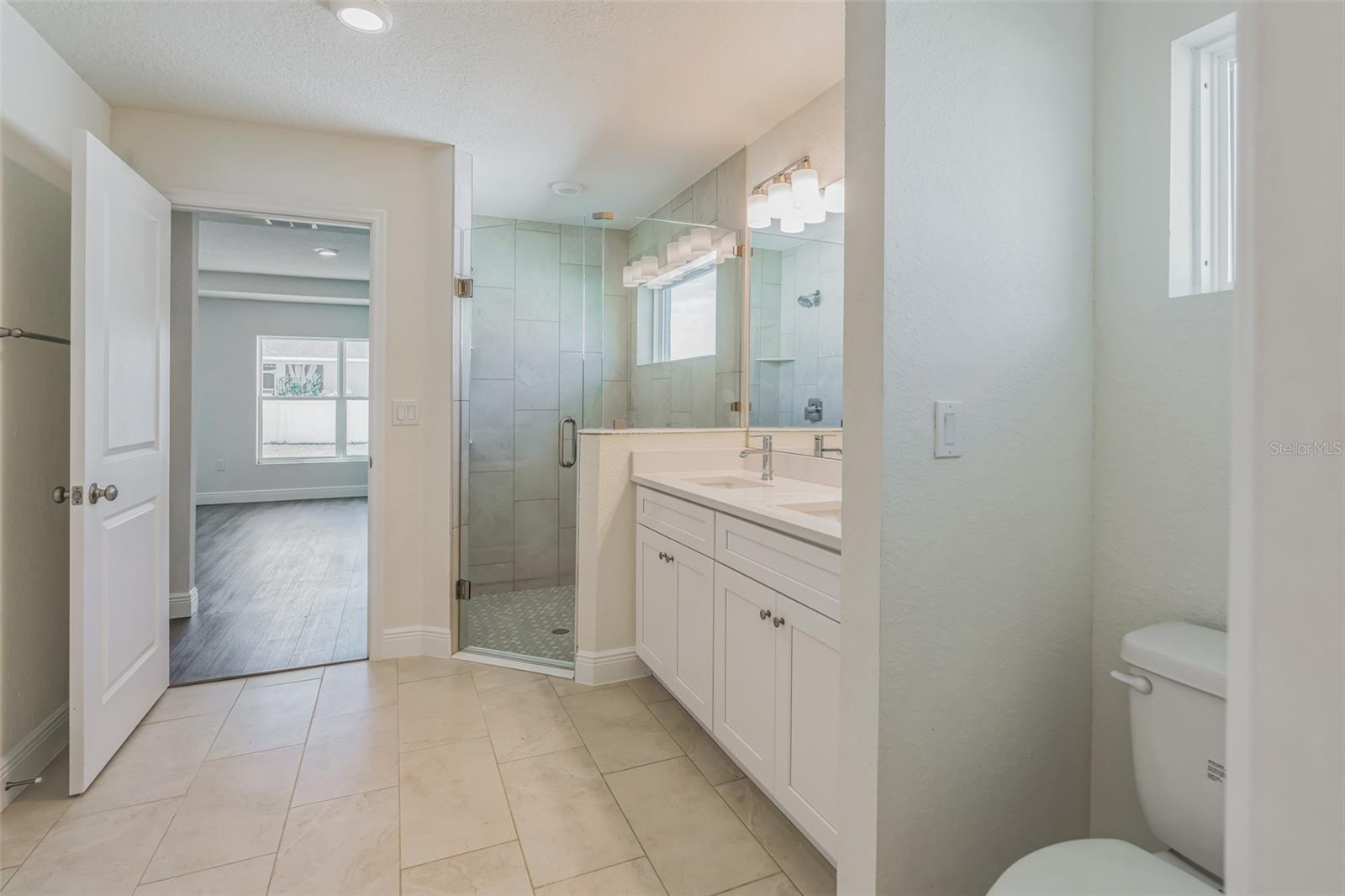 Image 6 of 15 For 5414 91st Street