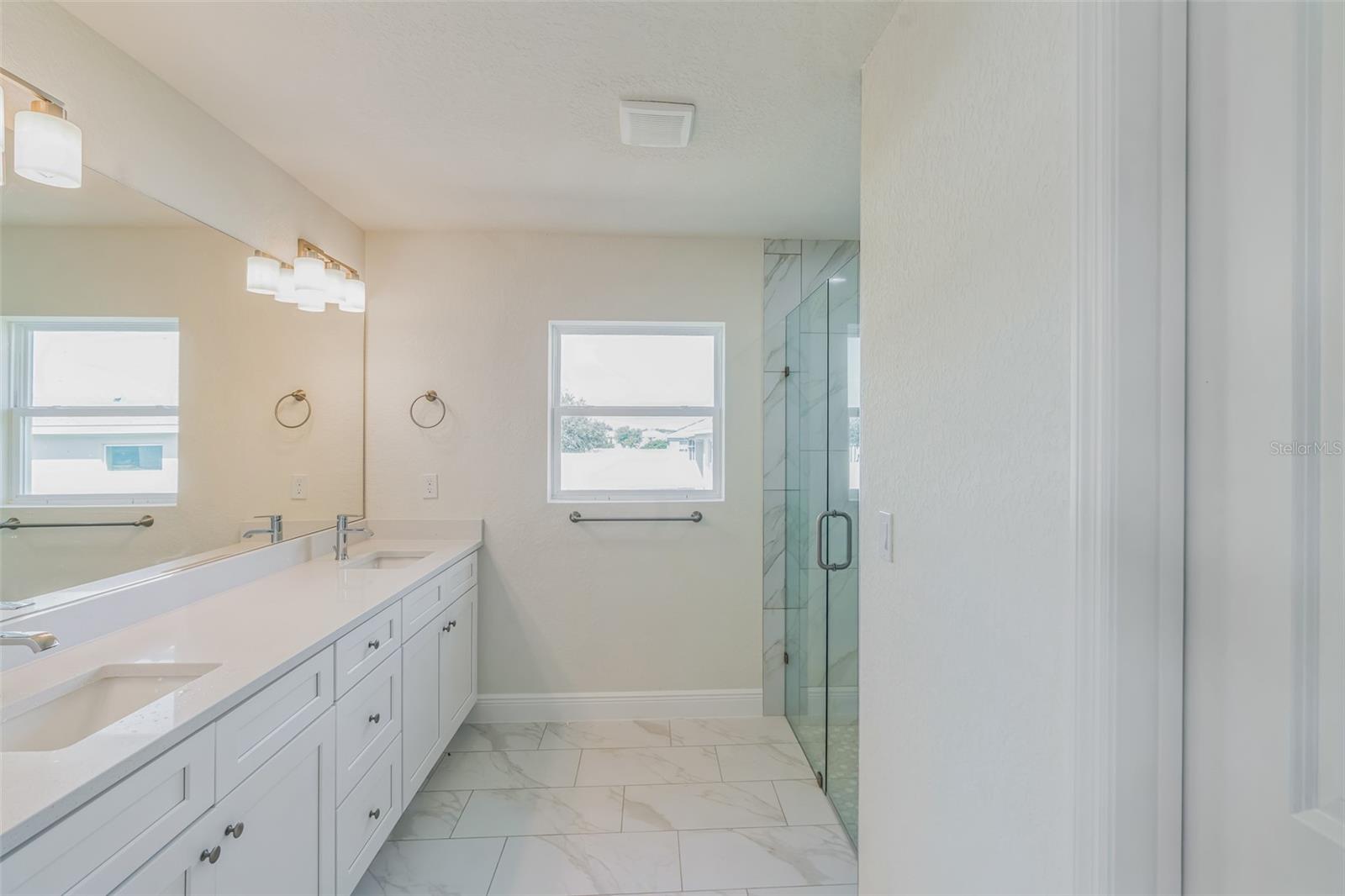Image 5 of 15 For 5314 91st Street