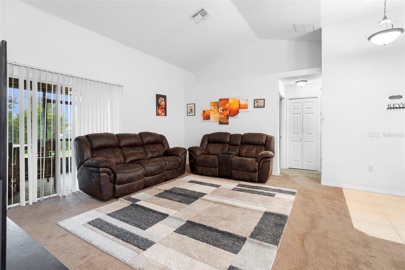 Image 12 of 51 For 1725 Hernando Avenue