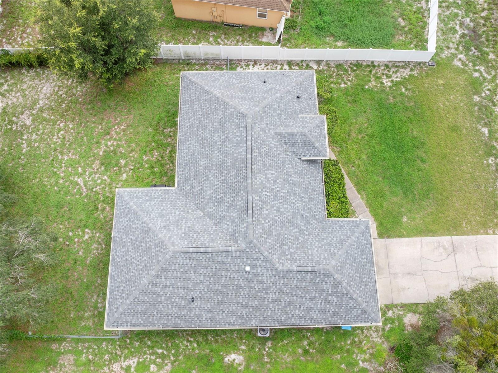 Image 41 of 51 For 1725 Hernando Avenue