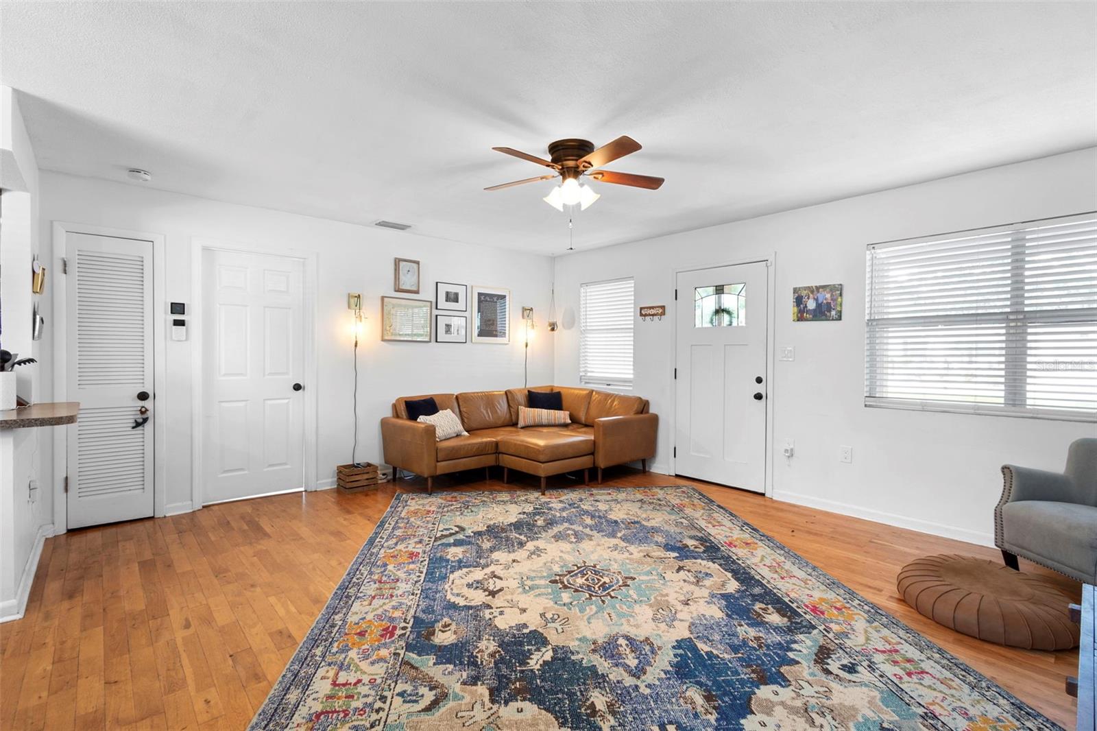 Image 12 of 42 For 139 Alma Avenue