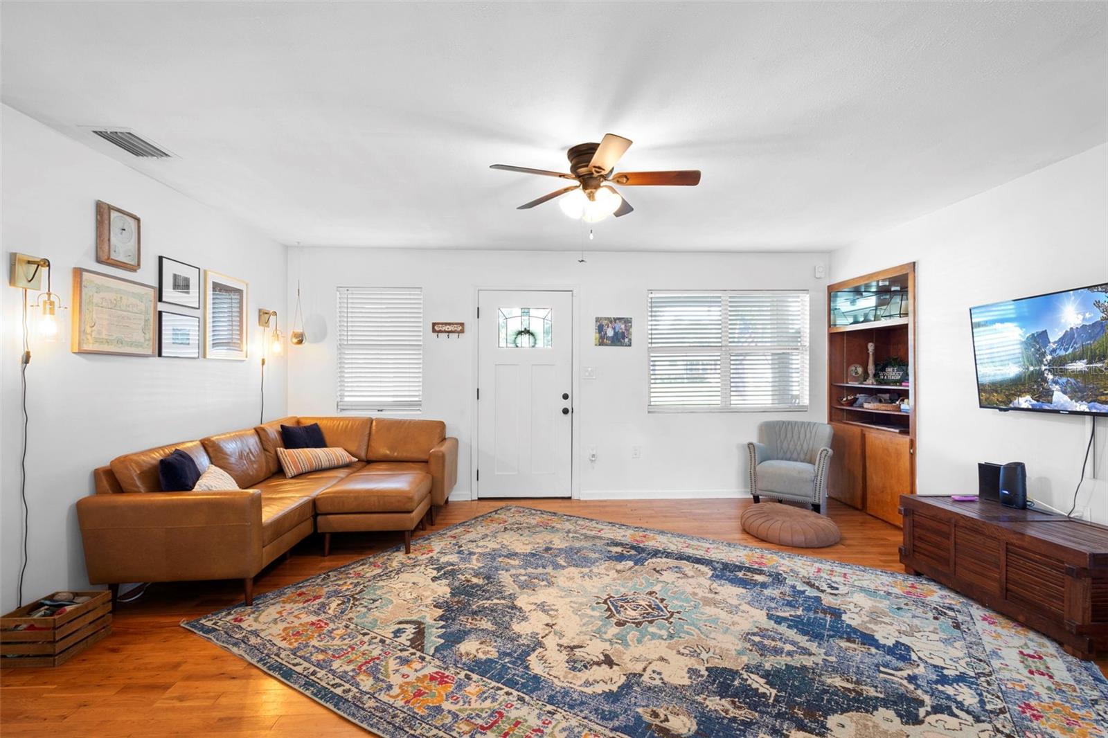 Image 13 of 42 For 139 Alma Avenue