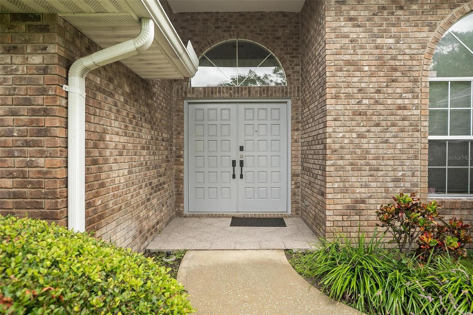Image 2 of 48 For 127 Muirfield Drive