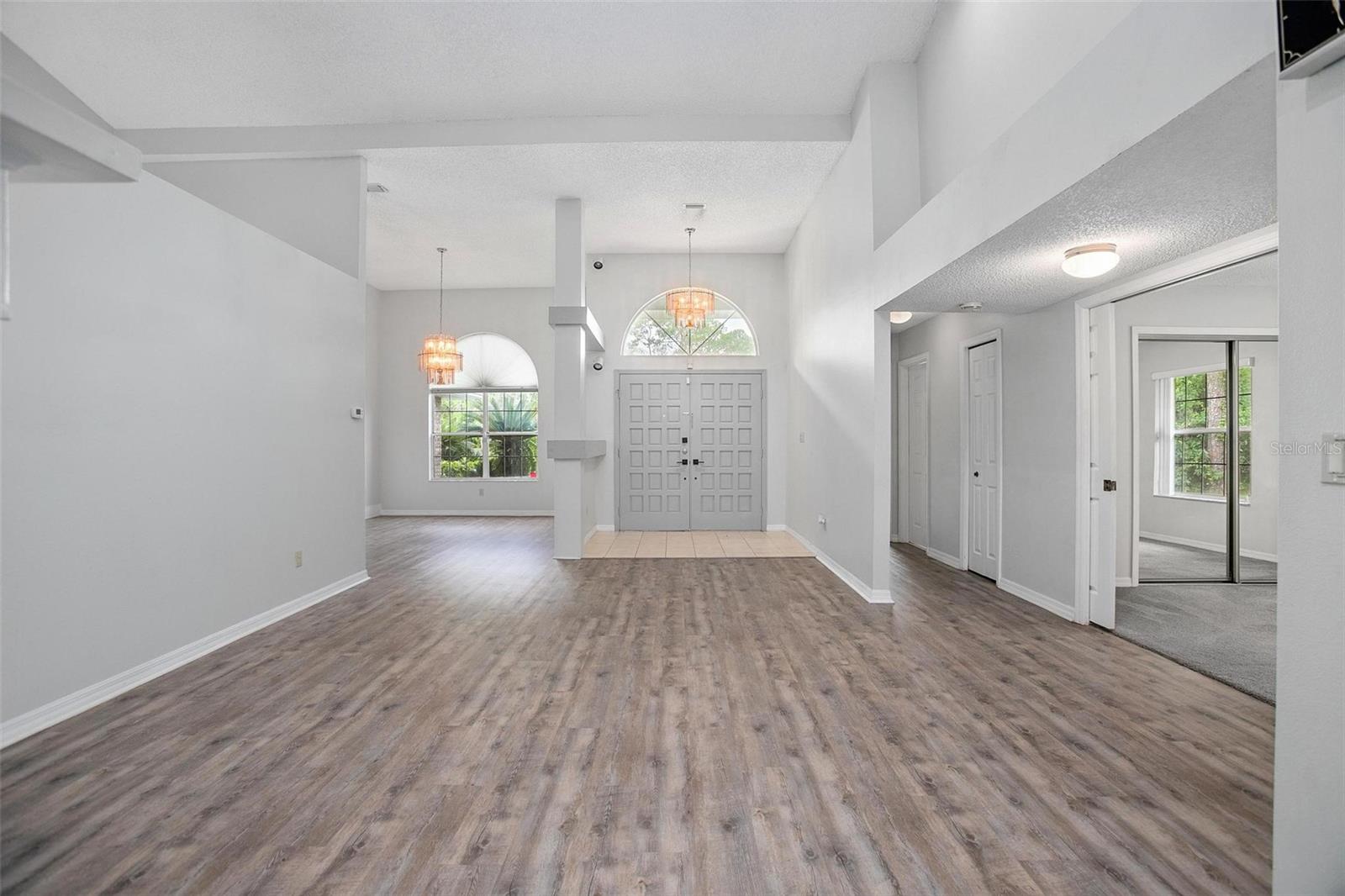 Image 20 of 48 For 127 Muirfield Drive
