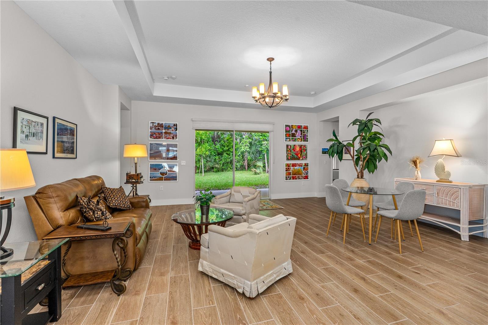 Image 15 of 50 For 3068 Adrian Drive