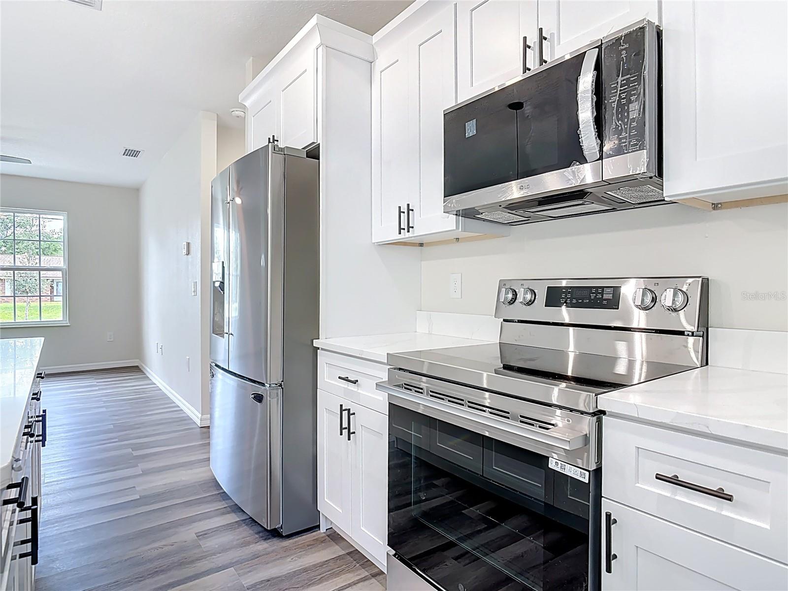 Image 13 of 45 For 1972 3rd Ave