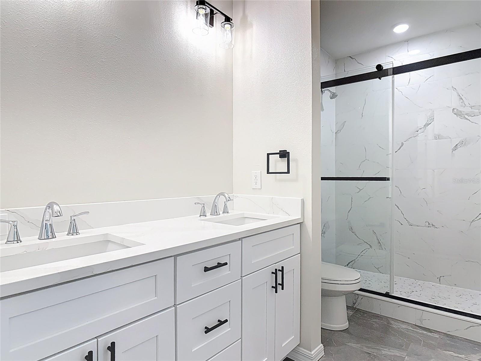 Image 25 of 45 For 1972 3rd Ave